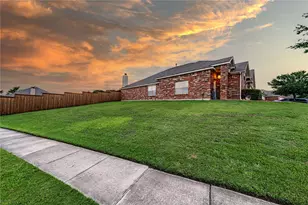 2819 Arabian Ln, Celina, TX 75009 - Photo 18