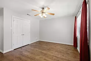 4734A Bradford Dr, Dallas, TX 75219 - Photo 22