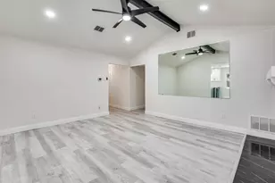 708 Glen Rock Pl, Arlington, TX 76014 - Photo 4
