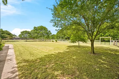 4069 Tracy Lane, Greenville, TX 75402 - Photo 30
