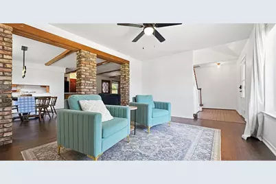 2122 Castleford Lane, Garland, TX 75040 - Photo 12