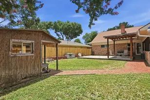 2122 Castleford Ln, Garland, TX 75040 - Photo 32