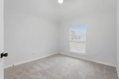 2715 Lake Country Drive, Grand Prairie, TX 75052 - Photo 26