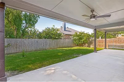 205 Weyland Drive, Grand Prairie, TX 75052 - Photo 22