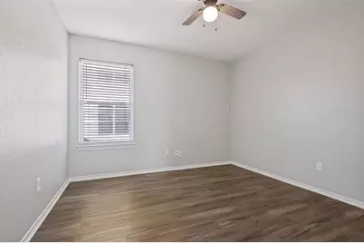 205 Weyland Drive, Grand Prairie, TX 75052 - Photo 14