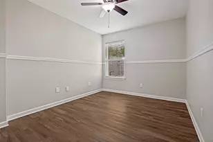 205 Weyland Dr, Grand Prairie, TX 75052 - Photo 18