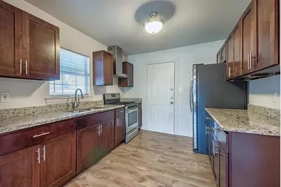 2001 Redman Circle, Dallas, TX 75223 - Photo 14