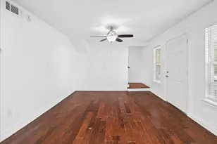 2001 Redman Cir, Dallas, TX 75223 - Photo 8