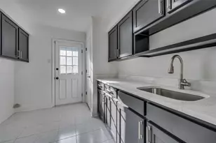 7018 Deloache, Dallas, TX 75225 - Photo 34