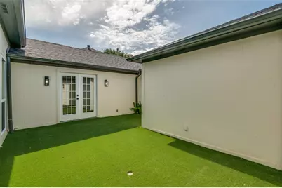 7018 Deloache, Dallas, TX 75225 - Photo 38