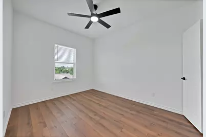 1008 20th Street, Fort Worth, TX 76164 - Photo 34