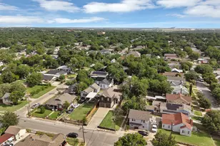 1008 20th St, Fort Worth, TX 76164 - Photo 8