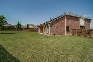 519 Foxtail Dr, Princeton, TX 75407 - Photo 28
