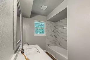 1901 Park St, Greenville, TX 75401 - Photo 22
