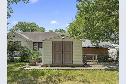 1901 Park Street, Greenville, TX 75401 - Photo 24