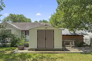1901 Park St, Greenville, TX 75401 - Photo 24