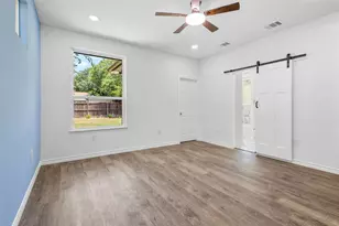 820 N Wood St, Denton, TX 76209 - Photo 8