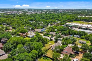 820 N Wood St, Denton, TX 76209 - Photo 20