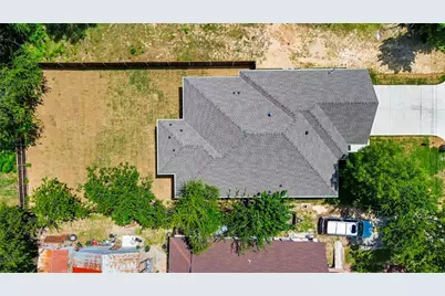 820 N Wood Street, Denton, TX 76209 - Photo 18