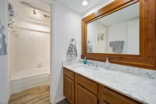 9233 Church Rd, Dallas, TX 75231 - Photo 14