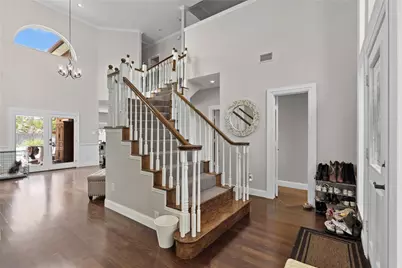 2136 Brownstone Court, Grapevine, TX 76051 - Photo 4
