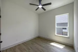 5208 Helmick, Fort Worth, TX 76107 - Photo 24