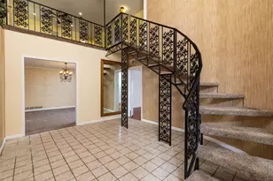 3809 Diamond Loch W, North Richland Hills, TX 76180 - Photo 2