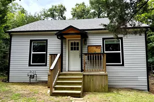 1412 W Bullock St, Denison, TX 75020 - Photo 1