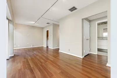 [Address not provided], Dallas, TX 75225 - Photo 4