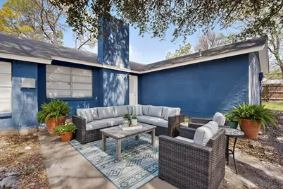 400 Casa Bello Court, Irving, TX 75062 - Photo 18