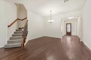 10305 Georgetown Pl, McKinney, TX 75071 - Photo 2