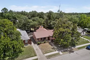 3017 Primrose Ave, Fort Worth, TX 76111 - Photo 2