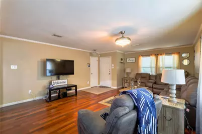 8017 Sartain Drive, Fort Worth, TX 76120 - Photo 8