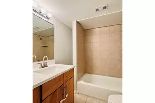 4616 W Lovers Ln, Dallas, TX 75209 - Photo 6