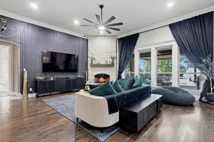 8240 St Johns Dr, Waxahachie, TX 75167 - Photo 8