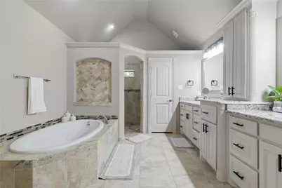 8240 St Johns Drive, Waxahachie, TX 75167 - Photo 16