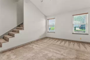 4210 Snow Mass Dr, Arlington, TX 76016 - Photo 14