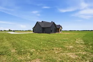 495 High Meadow, Elm Mott, TX 76640 - Photo 10