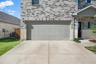 208 Mountain Meadow Ln, Princeton, TX 75071 - Photo 4