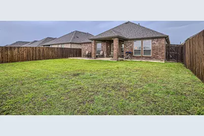 2828 Ainsworth Road, Aubrey, TX 76227 - Photo 2