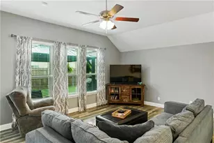 260 Hilltop Dr, Justin, TX 76247 - Photo 10