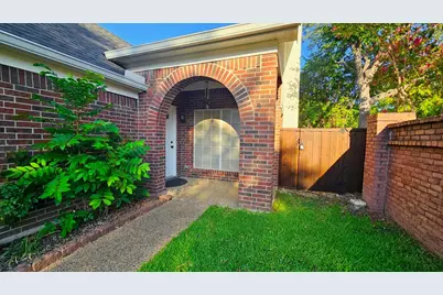500 Lake Forest Drive, Coppell, TX 75019 - Photo 2