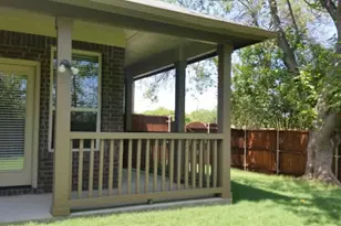 2702 Cartwright St, Irving, TX 75062 - Photo 18