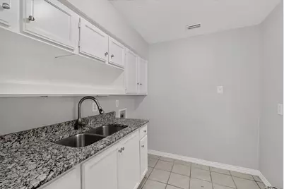 3846 Happy Canyon Drive, Dallas, TX 75241 - Photo 14