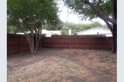 4705 Largo Trail, Garland, TX 75044 - Photo 20