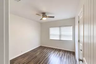 1414 N Binkley Ave, Sherman, TX 75092 - Photo 10