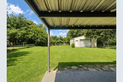 1414 N Binkley Avenue, Sherman, TX 75092 - Photo 22