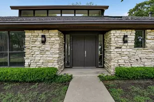 8628 Stonewood Dr, Fort Worth, TX 76179 - Photo 4