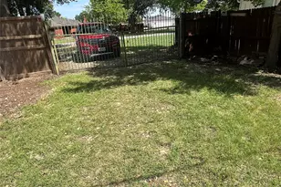 1602 Bruce Dr, Garland, TX 75043 - Photo 12
