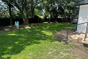1602 Bruce Dr, Garland, TX 75043 - Photo 14